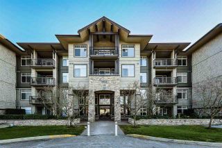 Main Photo: 304 12268 224 Street in Maple Ridge: East Central Condo for sale : MLS®# R2456870