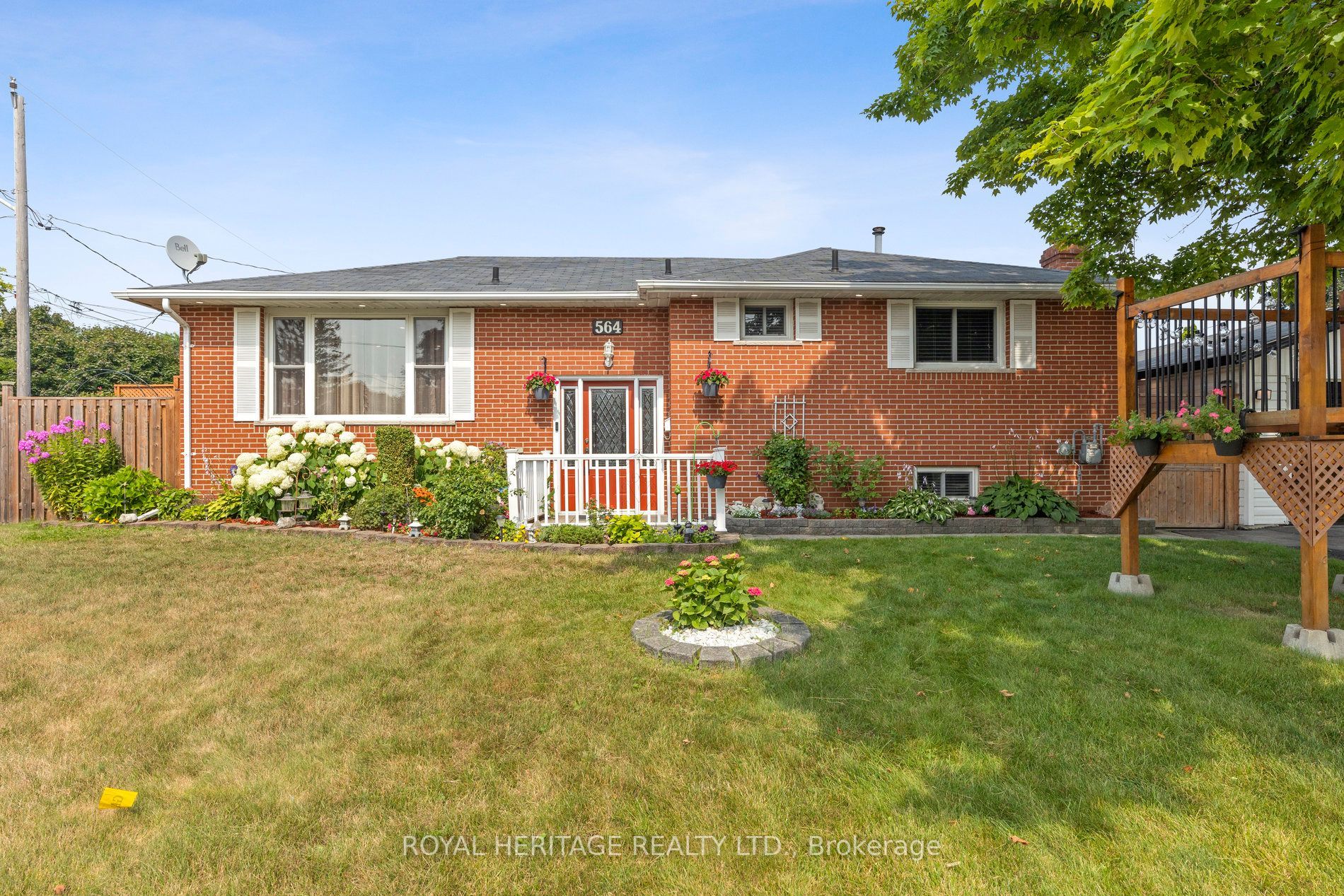 Main Photo: 564 Westwood Drive: Cobourg House (Bungalow) for sale : MLS®# X6698490