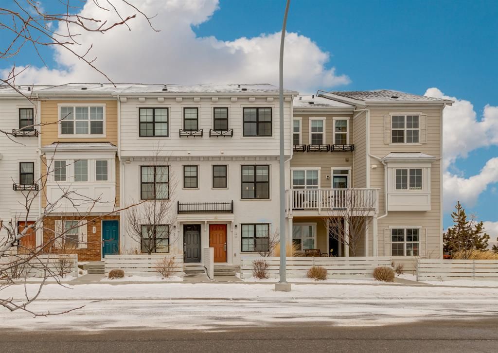 Main Photo: 10 Nolan Hill Gate NW in Calgary: Nolan Hill Row/Townhouse for sale : MLS®# A1184329