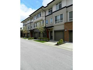 Photo 10: 20 1125 KENSAL Place in Coquitlam: Central Coquitlam Townhouse for sale in "KENSAL WALK" : MLS®# V1057083