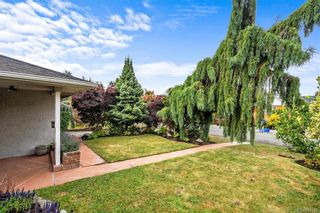 Photo 29: 3237 Service St in Saanich: SE Camosun House for sale (Saanich East)  : MLS®# 844288