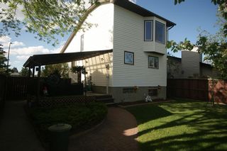 Photo 17: 107 Cedardale Bay SW in Calgary: Cedarbrae Detached for sale : MLS®# A2051679