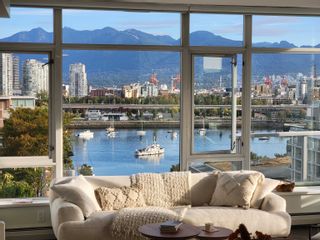 Main Photo: 1402 108 W 1ST Avenue in Vancouver: False Creek Condo for sale (Vancouver West)  : MLS®# R2818656