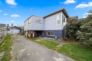 Photo 8: 5260 MCKINNON Street in Vancouver: Collingwood VE House for sale in "Collingwood Park" (Vancouver East)  : MLS®# R2657749