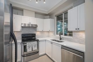 Photo 2: 311 5605 HAMPTON Place in Vancouver: University VW Condo for sale in "THE PEMBERLY" (Vancouver West)  : MLS®# R2739218