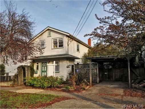 Main Photo: B 1601 Haultain St in VICTORIA: Vi Oaklands Half Duplex for sale (Victoria)  : MLS®# 690016