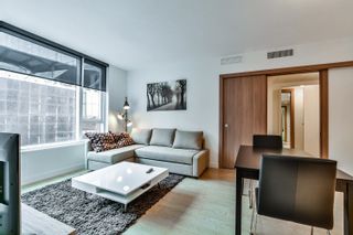 Photo 2: 827 68 SMITHE Street in Vancouver: Downtown VW Condo for sale in "ONE PACIFIC" (Vancouver West)  : MLS®# R2626404