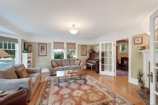 Photo 15: 1601 Ross St in Victoria: Vi Fairfield East House for sale : MLS®# 915497