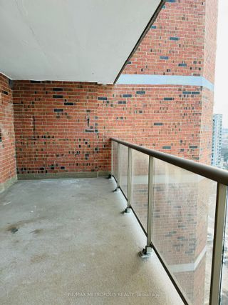 Photo 18: 1409 238 Albion Road in Toronto: Elms-Old Rexdale Condo for sale (Toronto W10)  : MLS®# W8049480