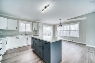 Photo 6: 136 Maple Avenue in Wolfville: Kings County Residential for sale (Annapolis Valley)  : MLS®# 202400460