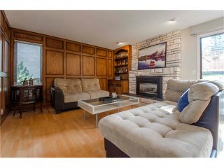 Photo 3: 5939 COACH HILL Road SW in Calgary: Coach Hill House for sale : MLS®# C4102236