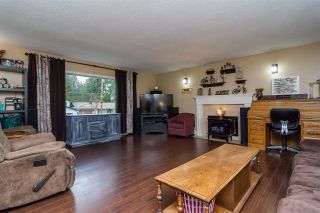 Photo 4: 19768 46 Avenue in Langley: Langley City House for sale : MLS®# R2235644