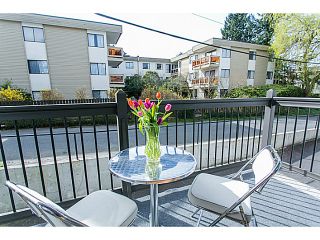 Photo 12: 113 145 W 18TH Street in North Vancouver: Central Lonsdale Condo for sale in "Tudor Court Apartments Ltd." : MLS®# V1111575