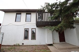 Photo 3: 31 A & B HOWELL Avenue in Saskatoon: Hudson Bay Park Residential for sale : MLS®# SK905609