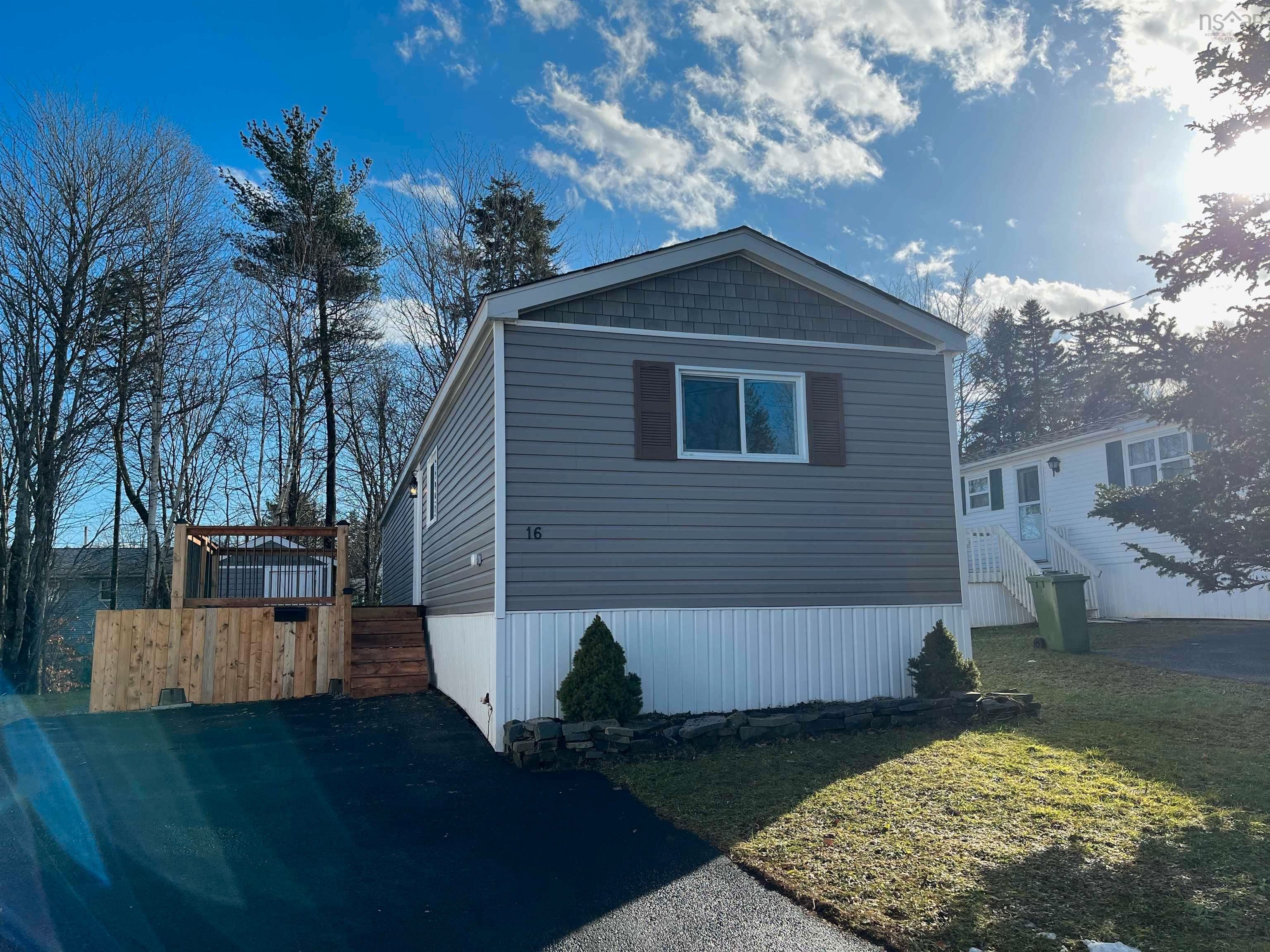 Main Photo: 16 Hughes Drive in Middle Sackville: 25-Sackville Residential for sale (Halifax-Dartmouth)  : MLS®# 202129727
