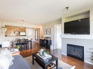 Photo 17: 408 200 KLAHANIE Drive in Port Moody: Port Moody Centre Condo for sale in "Salal" : MLS®# R2603495