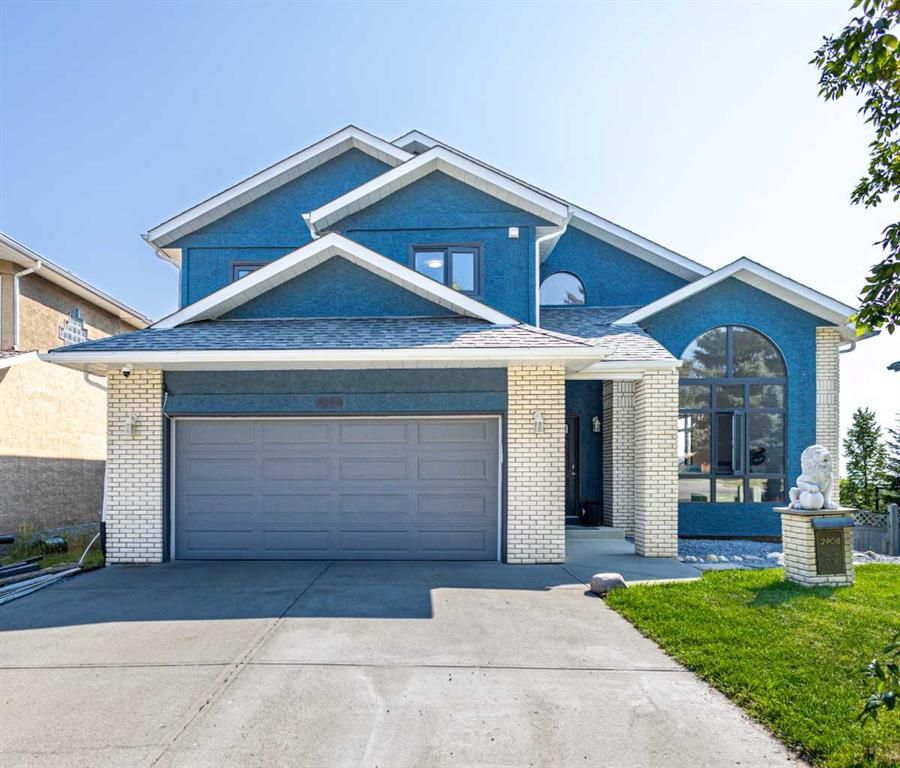 Main Photo: 2908 Signal Hill Drive SW in Calgary: Signal Hill Detached for sale : MLS®# A2077635