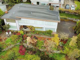 Photo 36: 2497 Sinclair Rd in Saanich: SE Cadboro Bay House for sale (Saanich East)  : MLS®# 901971
