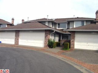 Photo 1: 102 6094 W BOUNDARY Drive in Surrey: Panorama Ridge Townhouse for sale in "LAKEWOOD ESTATES" : MLS®# F1011034