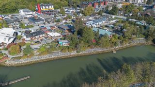 Photo 3: 37733 CLEVELAND Avenue in Squamish: Downtown SQ Industrial for sale : MLS®# C8054511
