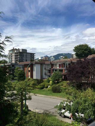 Photo 5: 313 155 E 5TH Street in North Vancouver: Lower Lonsdale Condo for sale in "WINCHESTER ESTATES" : MLS®# R2086842