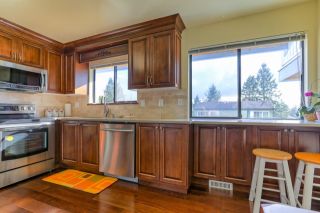Photo 6: 2472 LEDUC Avenue in Coquitlam: Central Coquitlam House for sale : MLS®# R2037999