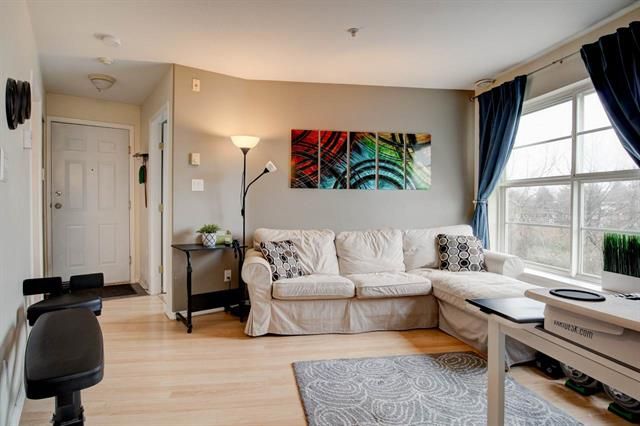 Main Photo: 305 1688 E 8th Avenue in Vancouver: Grandview Woodland Condo for sale (Vancouver East)  : MLS®# R2538743