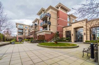Photo 1: 207 2970 KING GEORGE Boulevard in Surrey: King George Corridor Condo for sale in "THE WATERMARK" (South Surrey White Rock)  : MLS®# R2547717