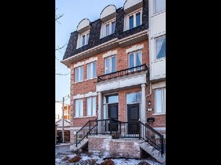 Photo 1: 1 31 Ted Reeve Drive in Toronto: East End-Danforth Condo for sale (Toronto E02)  : MLS®# E3090954