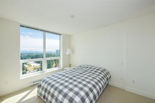 Photo 2: 2502 3007 GLEN Drive in Coquitlam: North Coquitlam Condo for sale in "Evergreen" : MLS®# R2389564