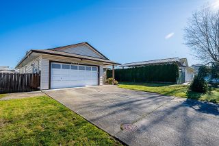 Photo 3: 12164 CHERRYWOOD Drive in Maple Ridge: East Central House for sale : MLS®# R2850469