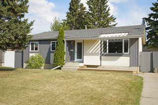 Photo 1: 23 McCune Avenue: Red Deer Detached for sale : MLS®# A2002171