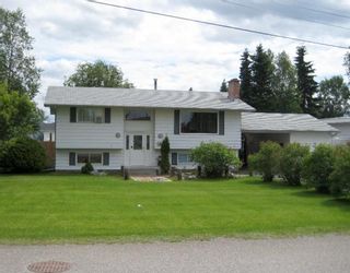 Photo 2: 4117 MICHAEL RD in Prince_George: Edgewood Terrace House for sale (PG City North (Zone 73))  : MLS®# N193461