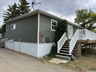Photo 3: 406 Railway Avenue in Mortlach: Residential for sale : MLS®# SK941523