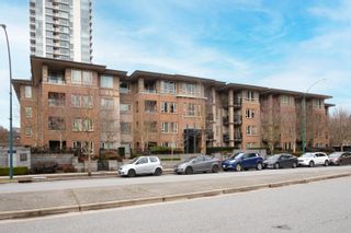 Photo 2: 104 3105 LINCOLN Avenue in Coquitlam: New Horizons Condo for sale in "Larkin House" : MLS®# R2868111