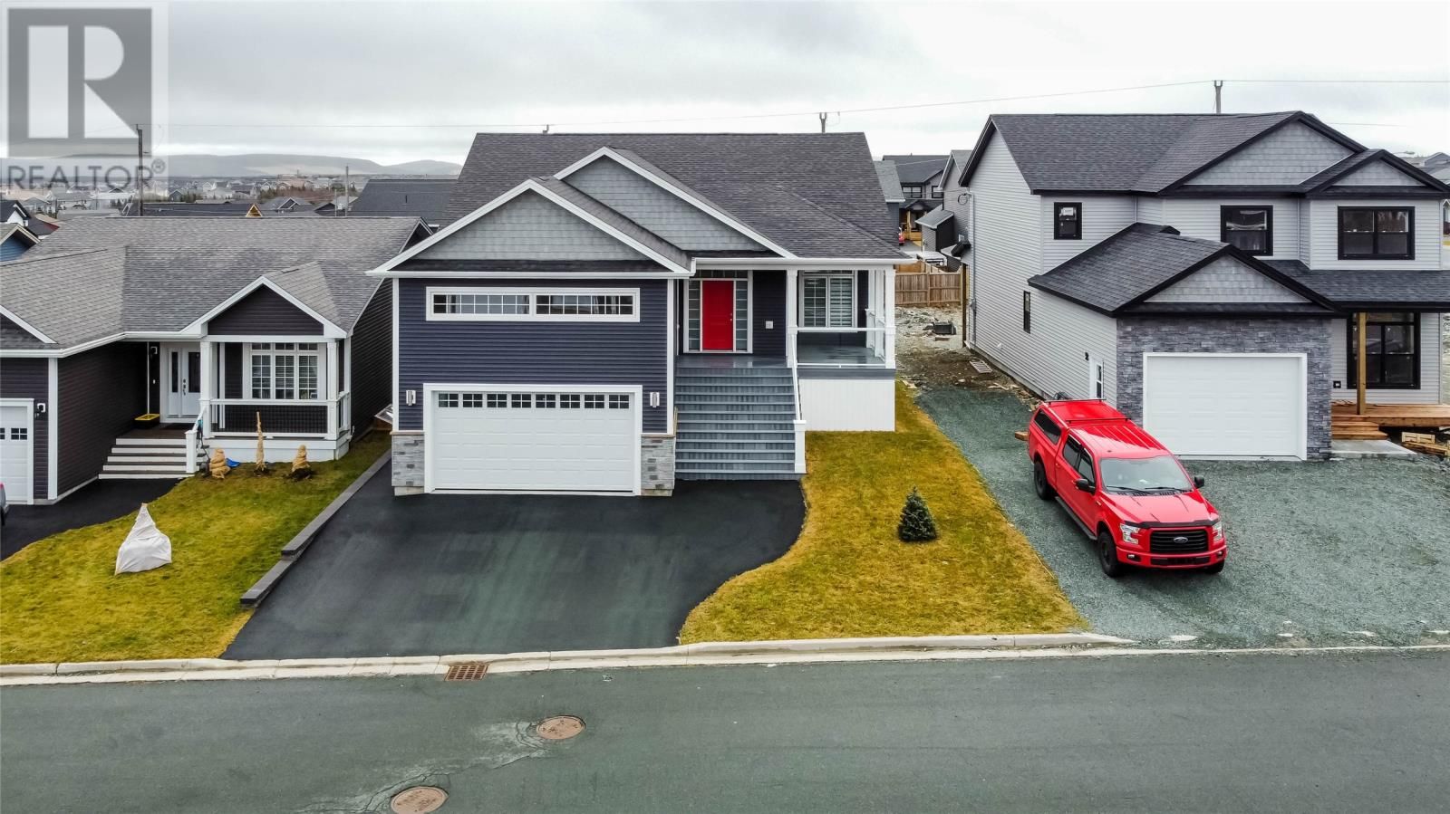Main Photo: 40 Sugar Pine Crescent in St. John's: House for sale : MLS®# 1254236