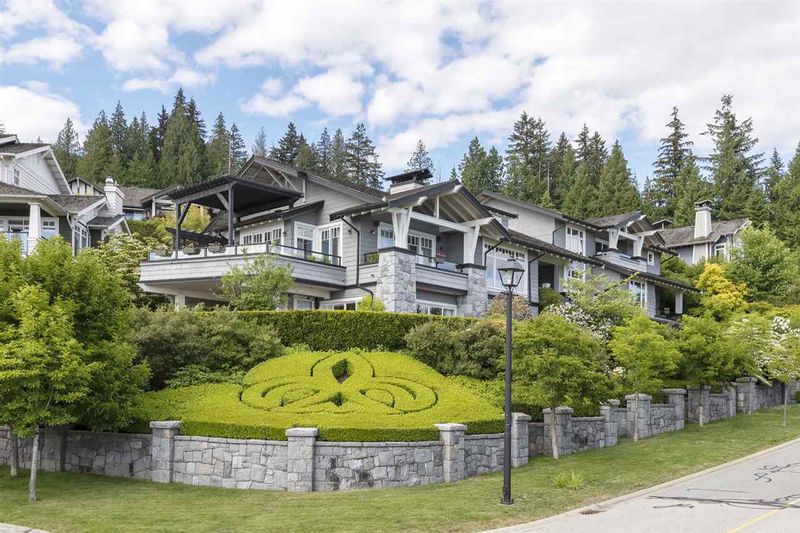 FEATURED LISTING: 2603 FOLKESTONE Way West Vancouver