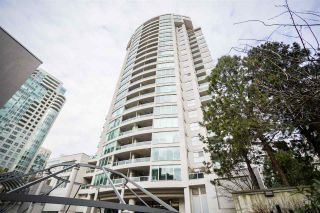Photo 4: 1901 1500 HOWE Street in Vancouver: Yaletown Condo for sale (Vancouver West)  : MLS®# R2535665