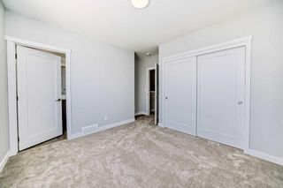 Photo 19: 450 Shawnee Square SW in Calgary: Shawnee Slopes Row/Townhouse for sale : MLS®# A2125403