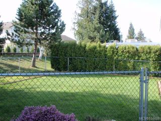 Photo 3: 79 4714 Muir Rd in COURTENAY: CV Courtenay East Manufactured Home for sale (Comox Valley)  : MLS®# 534459