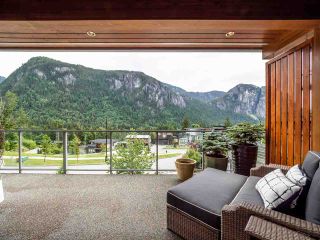 Photo 25: 2151 CRUMPIT WOODS Drive in Squamish: Plateau House for sale in "Crumpit Woods" : MLS®# R2460295