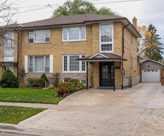 Photo 1: 93 Wyndcliff Crescent in Toronto: Victoria Village House (2-Storey) for sale (Toronto C13)  : MLS®# C7279162