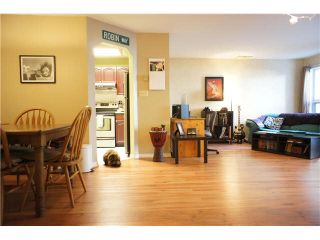 Photo 4: 222 6707 SOUTHPOINT Drive in Burnaby: South Slope Condo for sale in "MISSION WOODS" (Burnaby South)  : MLS®# V1082620