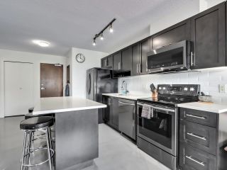 Photo 12: 705 550 TAYLOR Street in Vancouver: Downtown VW Condo for sale in "THE TAYLOR" (Vancouver West)  : MLS®# R2880768