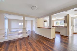 Photo 10: 1209 Pearce Cres in VICTORIA: SE Blenkinsop House for sale (Saanich East)  : MLS®# 796804