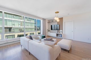 Photo 8: 1801 1788 COLUMBIA Street in Vancouver: False Creek Condo for sale in "EPIC AT WEST" (Vancouver West)  : MLS®# R2726392