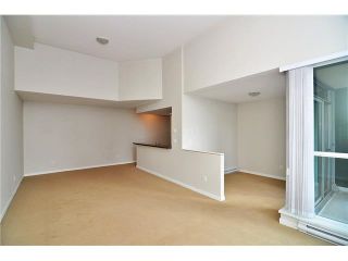Photo 4: 1406 189 NATIONAL Avenue in Vancouver: Mount Pleasant VE Condo for sale in "THE SUSSEX" (Vancouver East)  : MLS®# V1132745