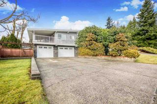 Photo 2: 2327 CASCADE Street in Abbotsford: Abbotsford West House for sale : MLS®# R2523471