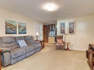 Photo 38: 10 300 Plaskett Pl in Esquimalt: Es Saxe Point Single Family Residence for sale : MLS®# 967466