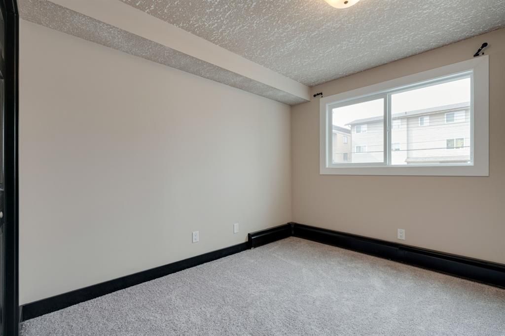 Photo 13: Photos: 204 717 4A Street NE in Calgary: Renfrew Apartment for sale : MLS®# A1148155